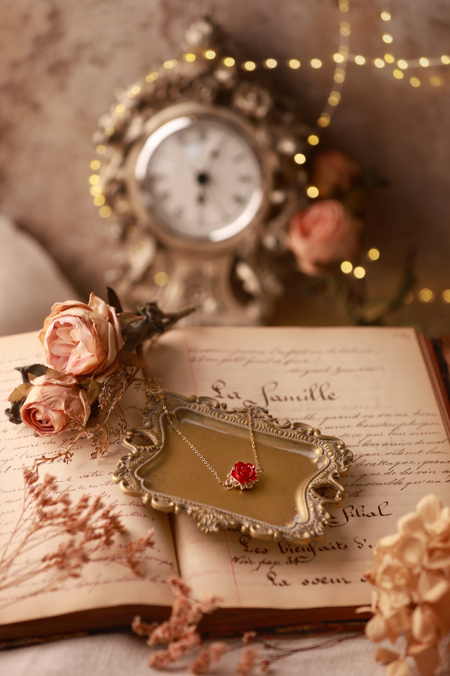 Collier Rose rouge